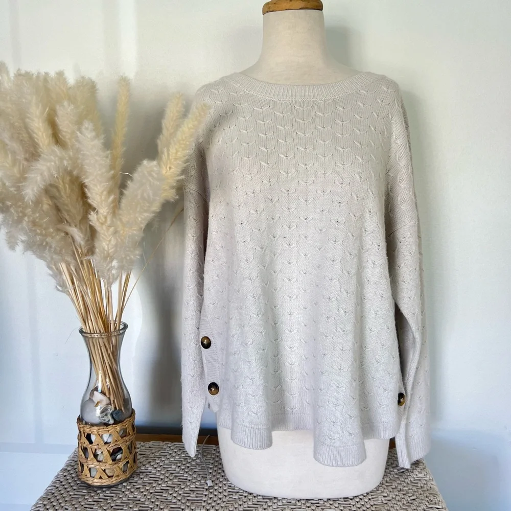 ✨SALE✨ Fat Face White sweater - Picture 1 of 8